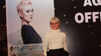 Agnez Mo Jelaskan Rambutnya Model Pixy Berponi