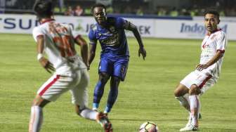 Essien Gagal Penalti, Persib Imbang Lawan Borneo FC