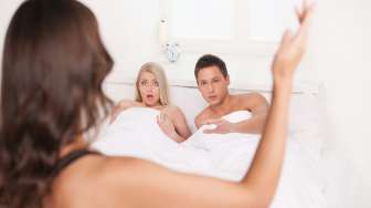 Curiga Pasangan Selingkuh? Psikolog Ungkap Tanda yang Perlu Anda Perhatikan