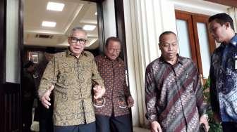 Try Sutrisno Minta TNI Tolak Anak-Cucu Eks PKI Jadi Tentara