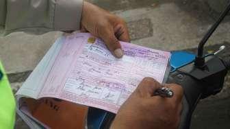 Ratusan Kendaraan Berbagai Merek Tak Bersurat Disita