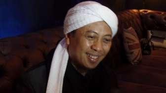 Rilis Album Religi, Opick Seperti Lahir Lagi
