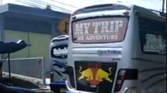 Truk Ini Tiba-tiba Mundur Sendiri, Ternyata...