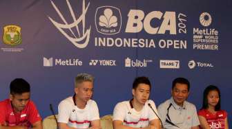 Konfrensi pers BCA Indonesia Open 2017 di Hotel Sutan, Jakarta, Minggu (11/6). BCA Indonesia open 2017 yang diikuti 310 atlet dari 21 negara tersebut akan berlangsung pada 12-18 Juni mendatang. [Suara.com/Oke Atmaja]