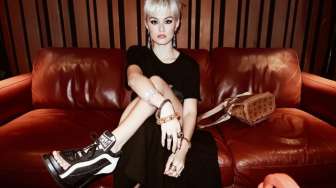 Makin Kinclong, Agnez Mo Tiru Gaya Madonna