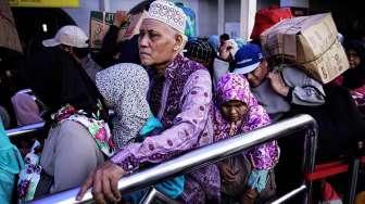 Stasiun Senen Mulai Dipadati Pemudik