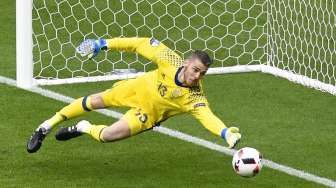 Madrid Masih Nafsu Datangkan De Gea?