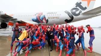 Jetstar Japan Hadirkan 40 Spiderman di Pesawat