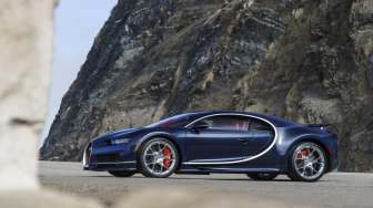 Bugatti Chiron Bisa 'Lari' Lebih dari 482 Km/Jam, Asalkan...