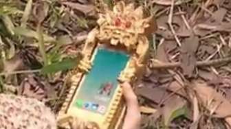 "Casing" Handphone ala Kerajaan yang Viral Akhirnya Diproduksi?