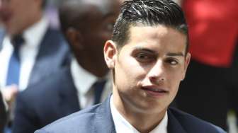 Napoli Ngotot Dapatkan James Rodriguez