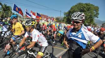 Etape 2 Balap Sepeda Tour de Flores (TDF) 2017 di Maumere, NTT, Sabtu (15/7).