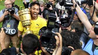 Batal Dijual, Aubameyang Dipastikan Tetap Berseragam Dortmund