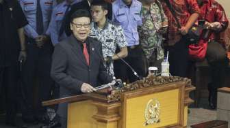 Suasana rapat paripurna DPR RI pengambilan keputusan Rancangan Undang-Undang Pemilu (RUU Pemilu) di kompleks Parlemen, Senayan, Jakarta, Kamis (20/7/2017) [Suara.com/Kurniawan Mas'ud]