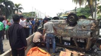 Cerita Teman Supir yang Terpanggang Api di Depan Pluit Village