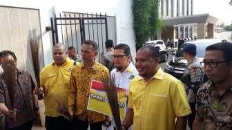 Kader Mau Deklarasi Antikorupsi, Dilarang Brimob Masuk DPP Golkar