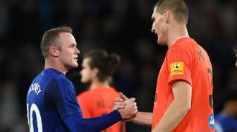 Rooney: MU Butuh Ronaldo atau Messi untuk Patahkan Rekor Saya