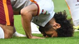 Salah, Bomber yang Tak Pernah Lupa Ingat Tuhan Usai Cetak Gol