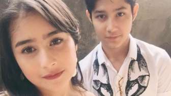 Aih, Teuku Rassya - Prilly Latuconsina Pelukan, Pacaran?