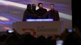 Menteri Perindustrian, Airlangga Hartarto secara resmi membuka Pameran otomotif berskala internasional, Gaikindo Indonesia International Auto Show (GIIAS) 2017 di Indonesia Convention Exhibition (ICE) BSD, Tangerang, Banten, Kamis (10/8).