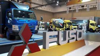 Truk Listrik Mitsubishi Fuso, E-Canter Dipamerkan di GIIAS 2017