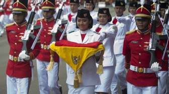 Ini Susunan Tim Merah Dalam Upacara Penurunan Bendera Merah Putih