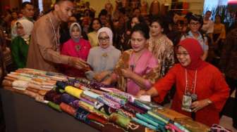 Ibu Negara Iriana Resmikan Pameran Karya Kreatif Bank Indonesia