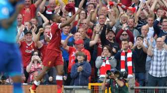 Pemain Liverpool Daniel Sturridge menjebol gawang Arsenal [AFP]