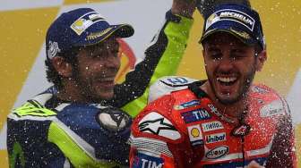 5 Berita Terpopuler Sport: Rossi Sebut Dovizioso Sang Juara, Ongen Incar KO