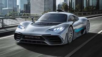 Debut Hypercar Mercedes Bermesin F1 di Frankfurt, Harga Rp35 M!