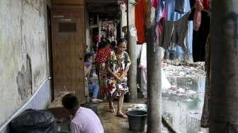 Orang Miskin di Perkotaan Bertambah, di Kampung Makin Banyak