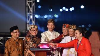 Jokowi Minta Para Raja dan Sultan Jadi Modal Budaya Nasional