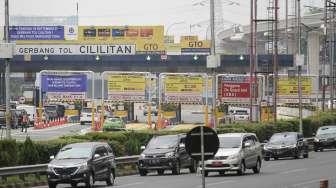 E-Toll, Ekonom: Card Readernya Rusaklah, Saldo Habislah, Lama