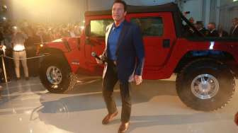 Mengintip Hummer H1 Listrik Pertama Punya Arnold Schwarzenegger