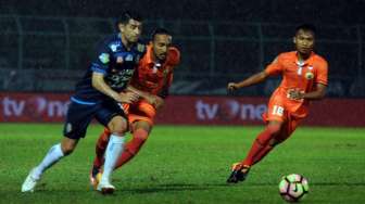 Persija Dibilang Beruntung, Teco Naik Pitam