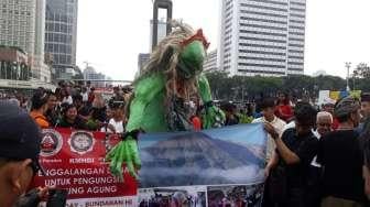 Galang Dana Pengungsi Gunung Agung, Ogoh-ogoh Muncul di HI