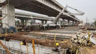 Ini Dugaan Polisi Soal Penyebab Kecelakaan Proyek Tol Becakayu