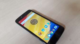 Review Moto C Plus, Kecil-Kecil Cabe Rawit