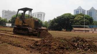 Revitalisasi Lapangan Banteng, di Jakarta, Senin (16/10).