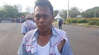 Demi Minta Perhatian Jokowi Jalan dari Bandung Pakai Gaya Zombie