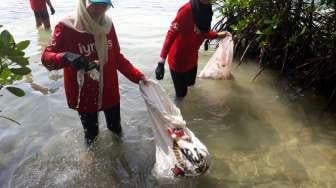 Pulau Pramuka Ternodai Sampah Plastik, Pencinta Alam Lakukan Ini