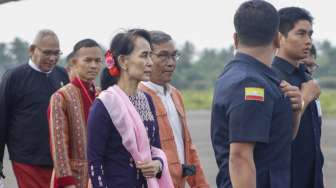 Aung San Suu Kyi Dihukum 3 Tahun Atas Tuduhan Korupsi