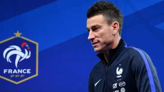 Lakukan Indisipliner, Ban Kapten Koscielny Berpindah ke Pemain Muda Ini