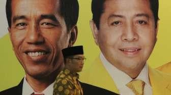 Agar Tak Perburuk Citra, Jokowi Mesti Jaga Jarak dengan Setnov