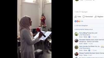 Viral: Perempuan Berjilbab Bernyanyi di Gereja Bikin Merinding