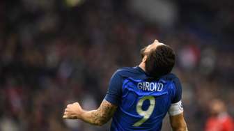 Cedera, Giroud Batal Hadapi Jerman