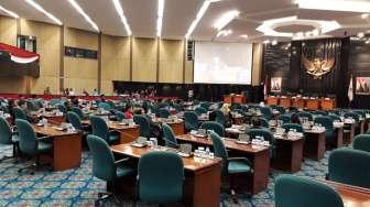 Hanya Dihadiri 33 dari 105 Anggota DPRD DKI, Rapat Paripurna Interpelasi Anies Ditunda
