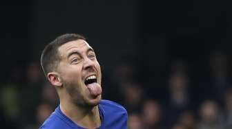 Hazard Cemerlang, Chelsea Bungkam Newcastle