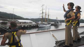 KRI Bima Suci bertolak dari Sabang menuju Batam, Senin (4/12).