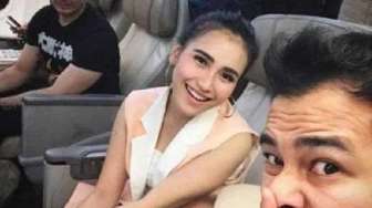 Kerap Dihujat, Raffi Ahmad dan Ayu Ting Kembali "Terciduk" Saat Duduk Berdampingan di Pesawat